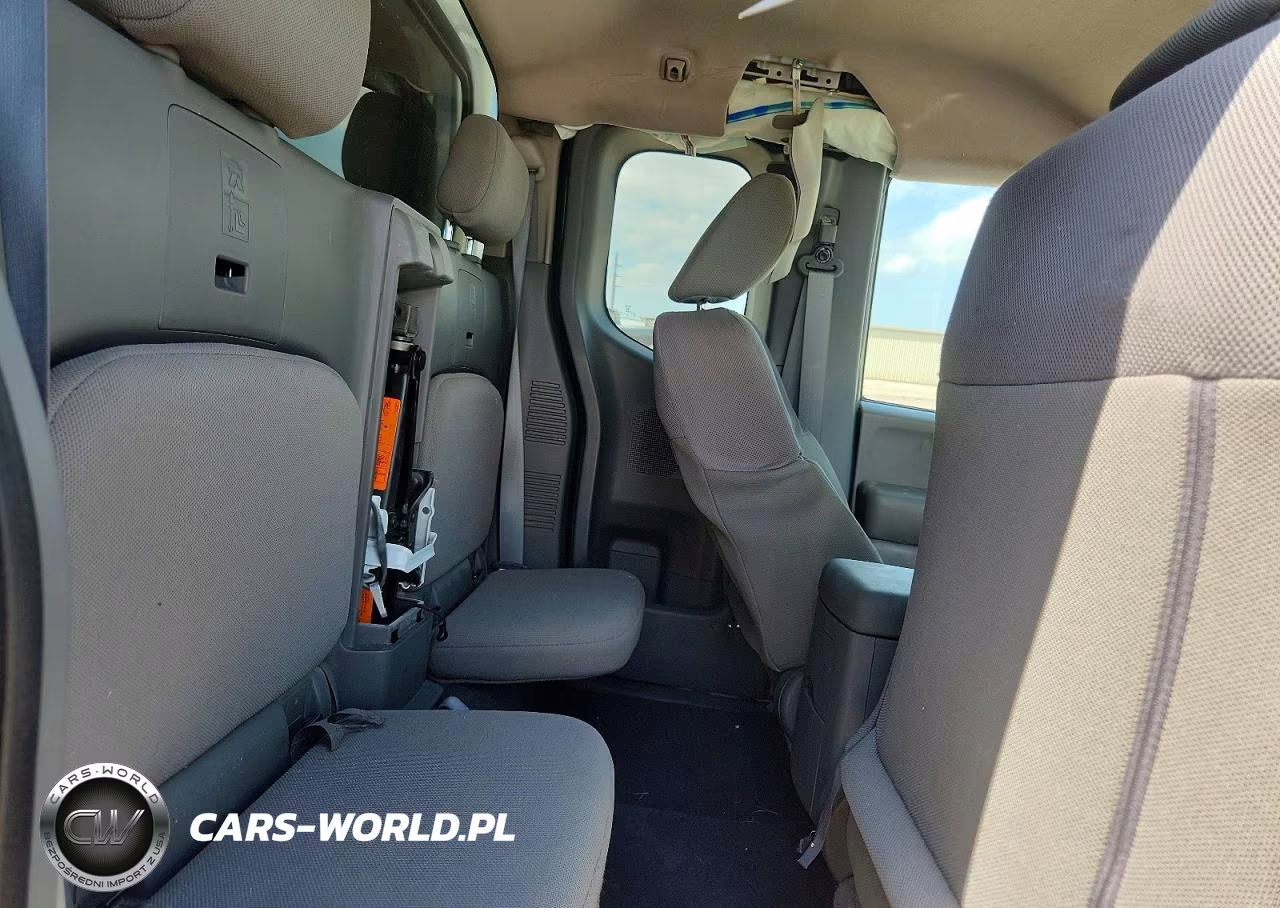 2019 Nissan Frontier VIN:1N6BD0CT7KN781024 - 10