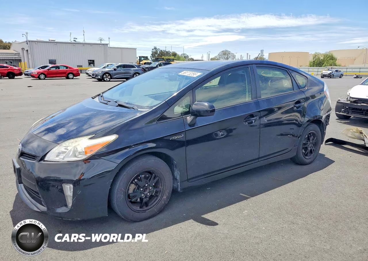 2014 Toyota Prius Two – zdjęcie 1 z 12