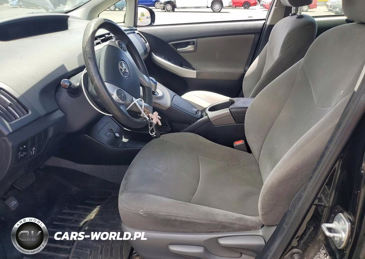 2014 Toyota Prius Two VIN:JTDKN3DU5E0383434 - 7