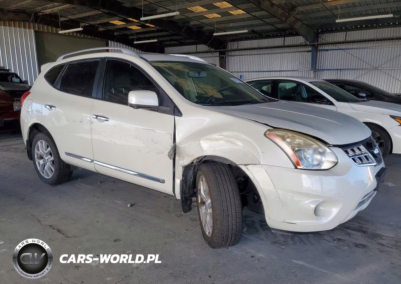 2012 Nissan Rogue S VIN:JN8AS5MT5CW290872 - 4