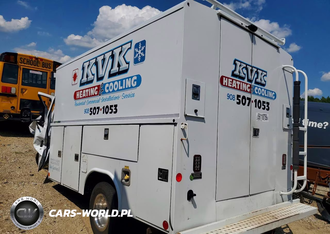 2018 Ford Econoline E350 Super Duty Cutaway Van VIN:1FDWE3F61JDC38311 - 2