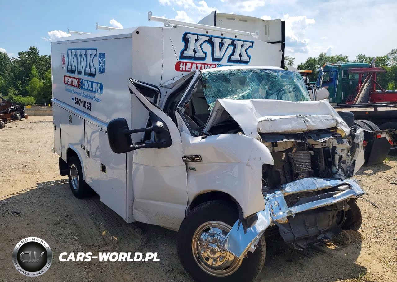 2018 Ford Econoline E350 Super Duty Cutaway Van VIN:1FDWE3F61JDC38311 - 4