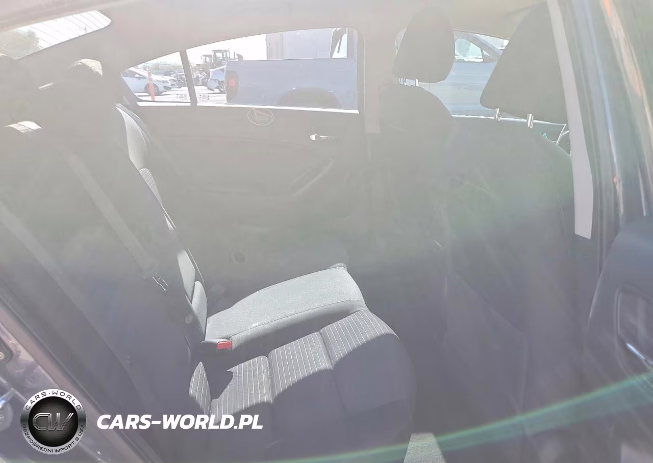 2015 Kia Forte Lx VIN:KNAFX4A6XF5271821 - 10