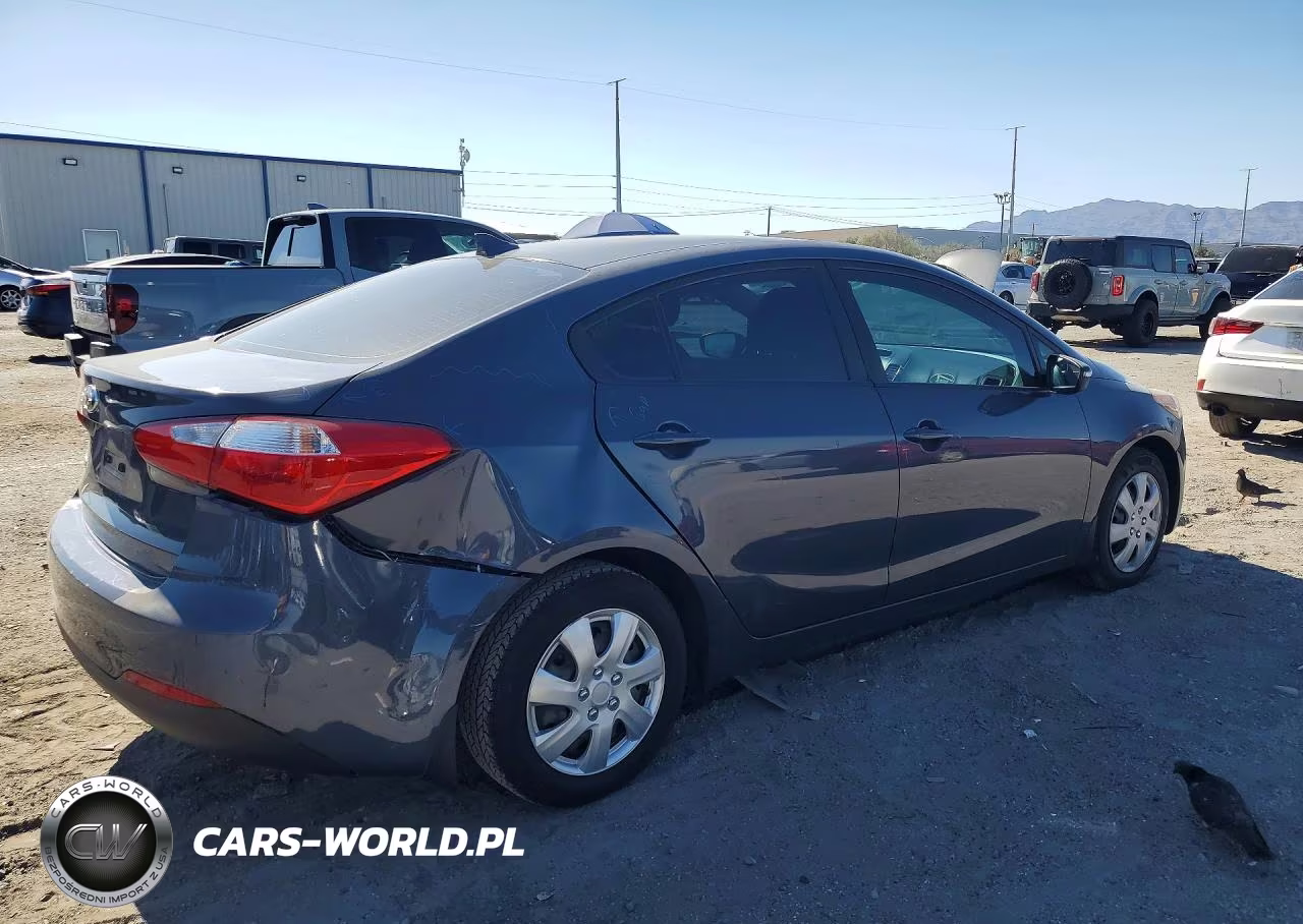 2015 Kia Forte Lx VIN:KNAFX4A6XF5271821 - 3