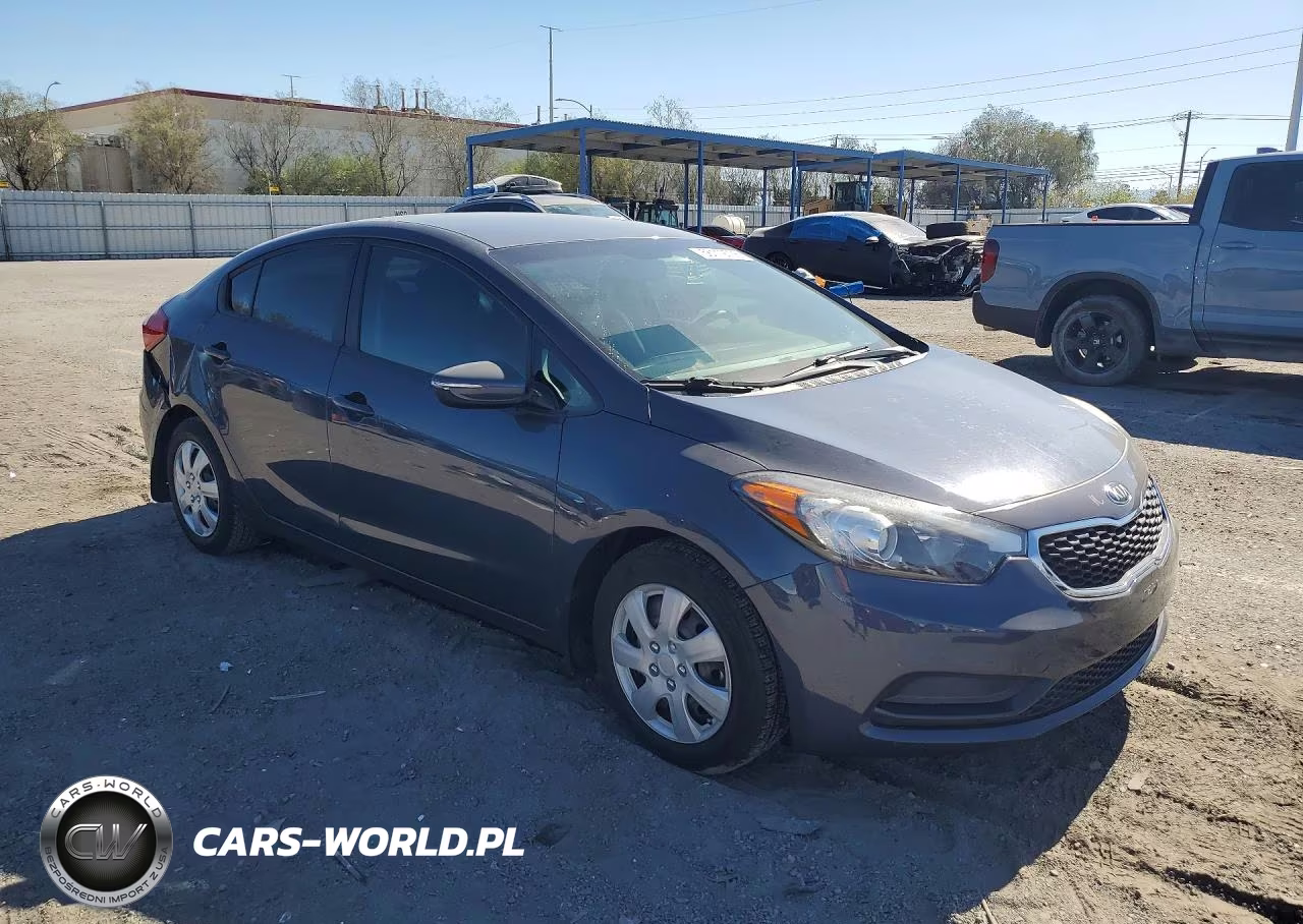 2015 Kia Forte Lx VIN:KNAFX4A6XF5271821 - 4