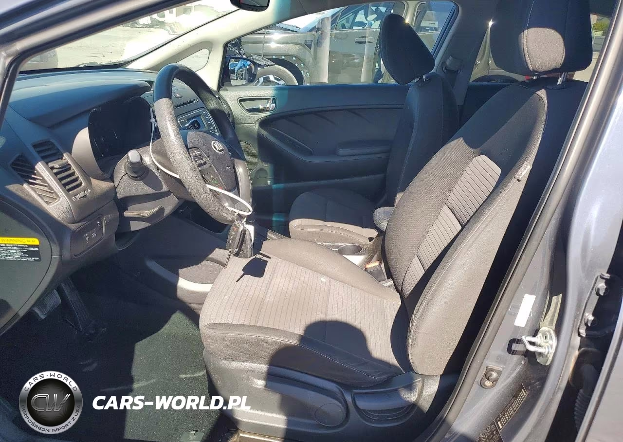 2015 Kia Forte Lx VIN:KNAFX4A6XF5271821 - 7