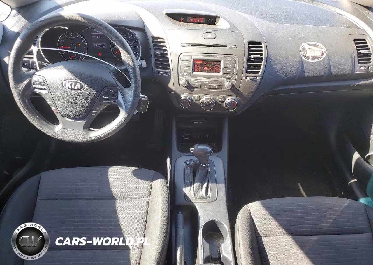 2015 Kia Forte Lx VIN:KNAFX4A6XF5271821 - 8