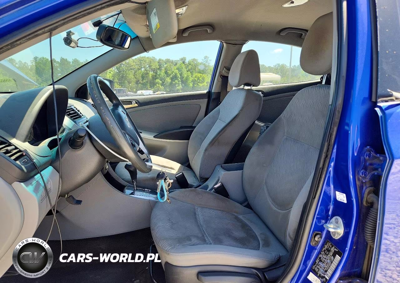 2013 Hyundai Accent Gls VIN:KMHCU4AE0DU313255 - 7