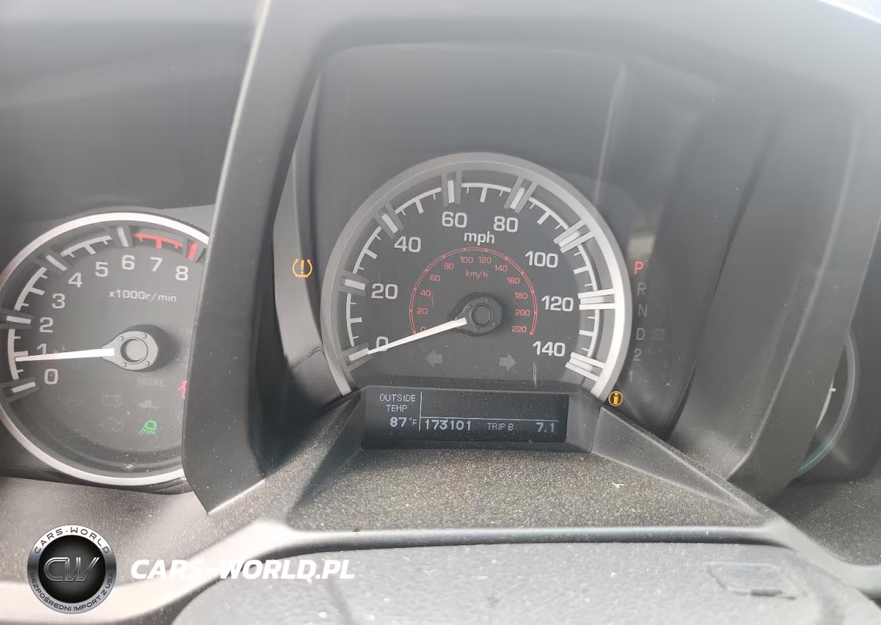 2010 Honda Ridgeline Rtl VIN:5FPYK1F56AB003887 - 9