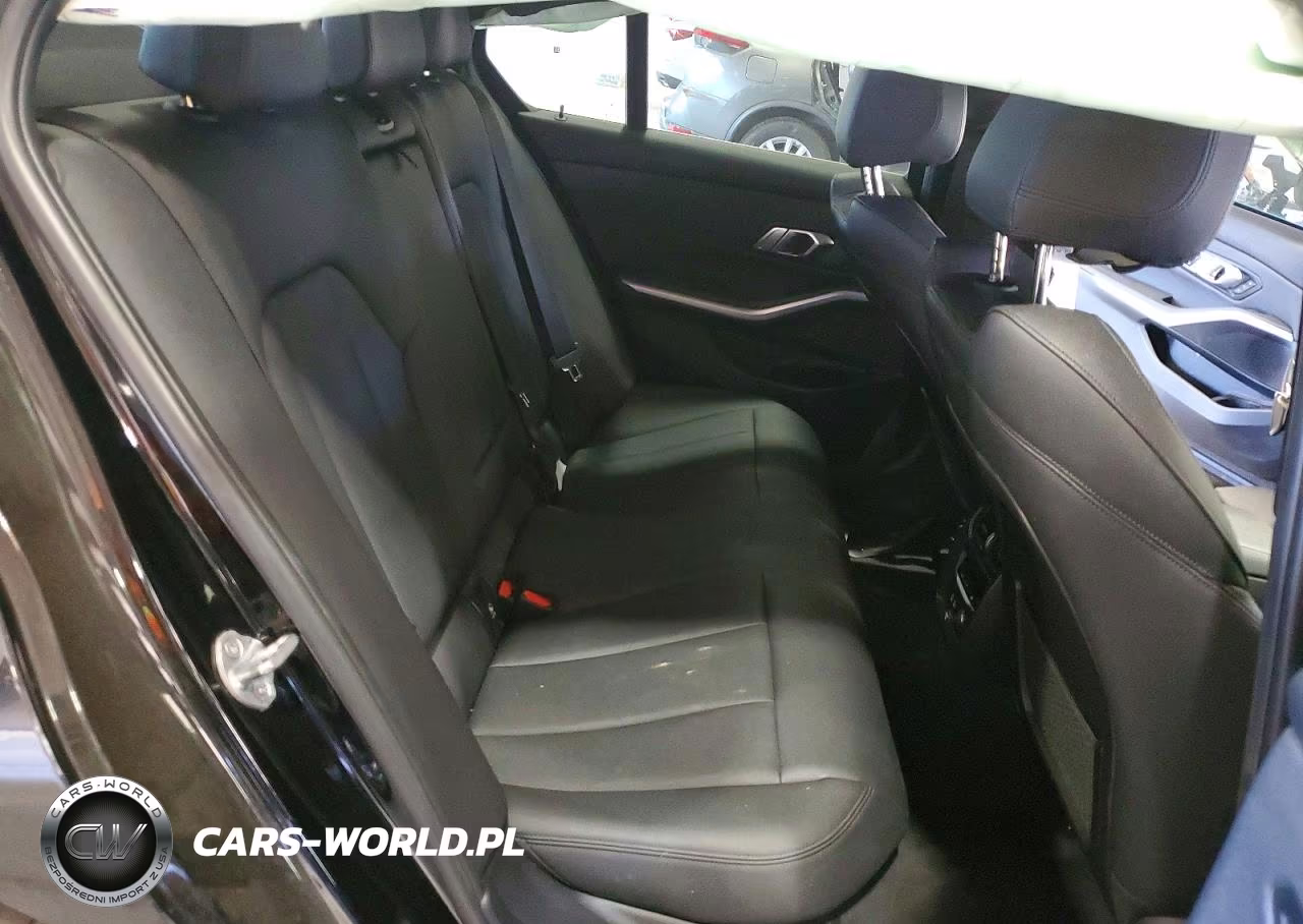 2020 BMW 330I VIN:3MW5R1J09L8B12111 - 10