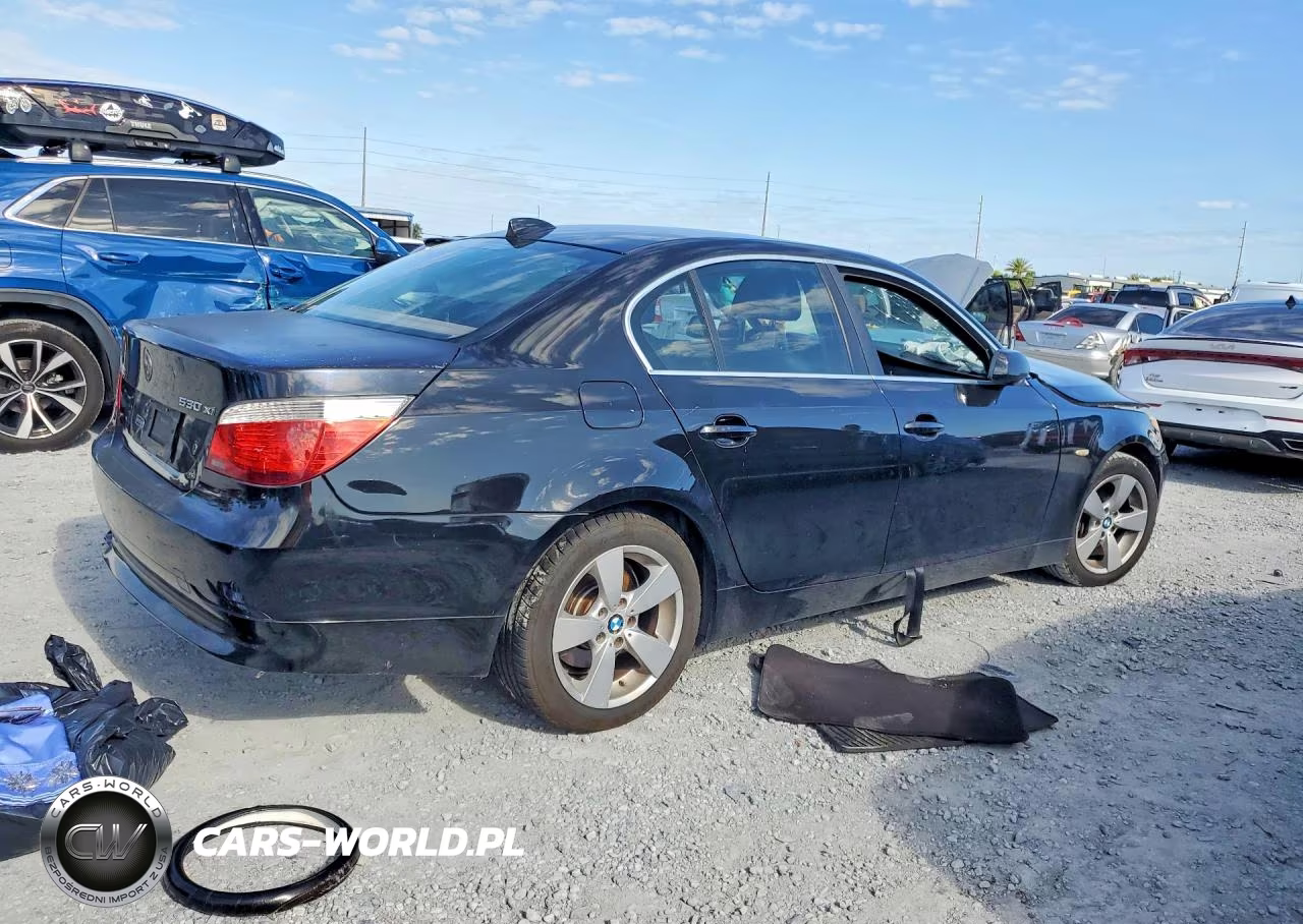 2007 BMW 530 Xi VIN:WBANF73557CY17569 - 3