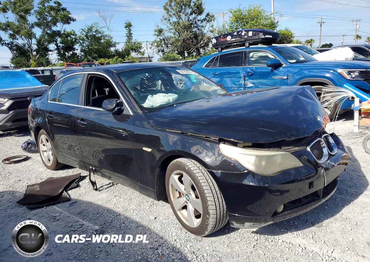 2007 BMW 530 Xi VIN:WBANF73557CY17569 - 4