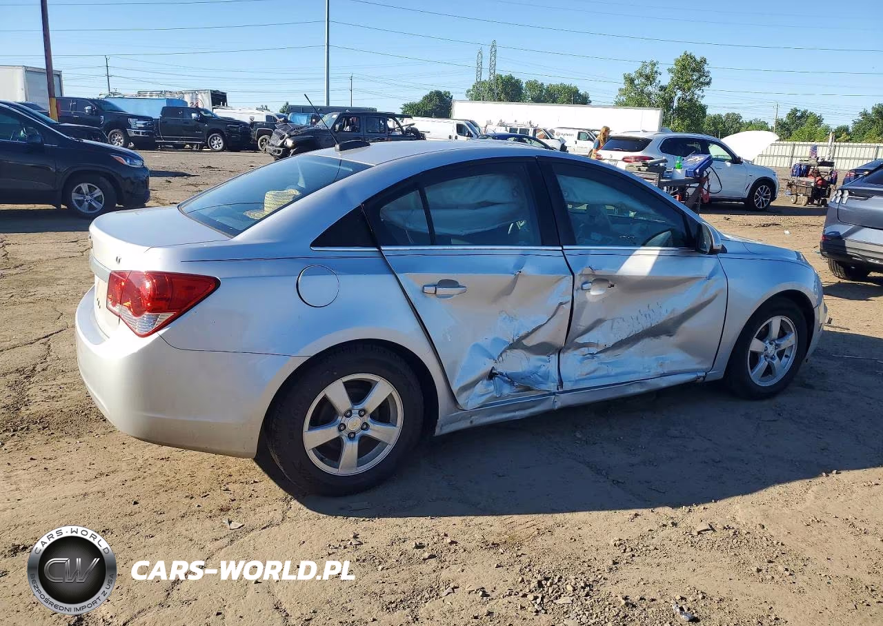 2015 Chevrolet Cruze Lt VIN:1G1PC5SB2F7162772 - 3
