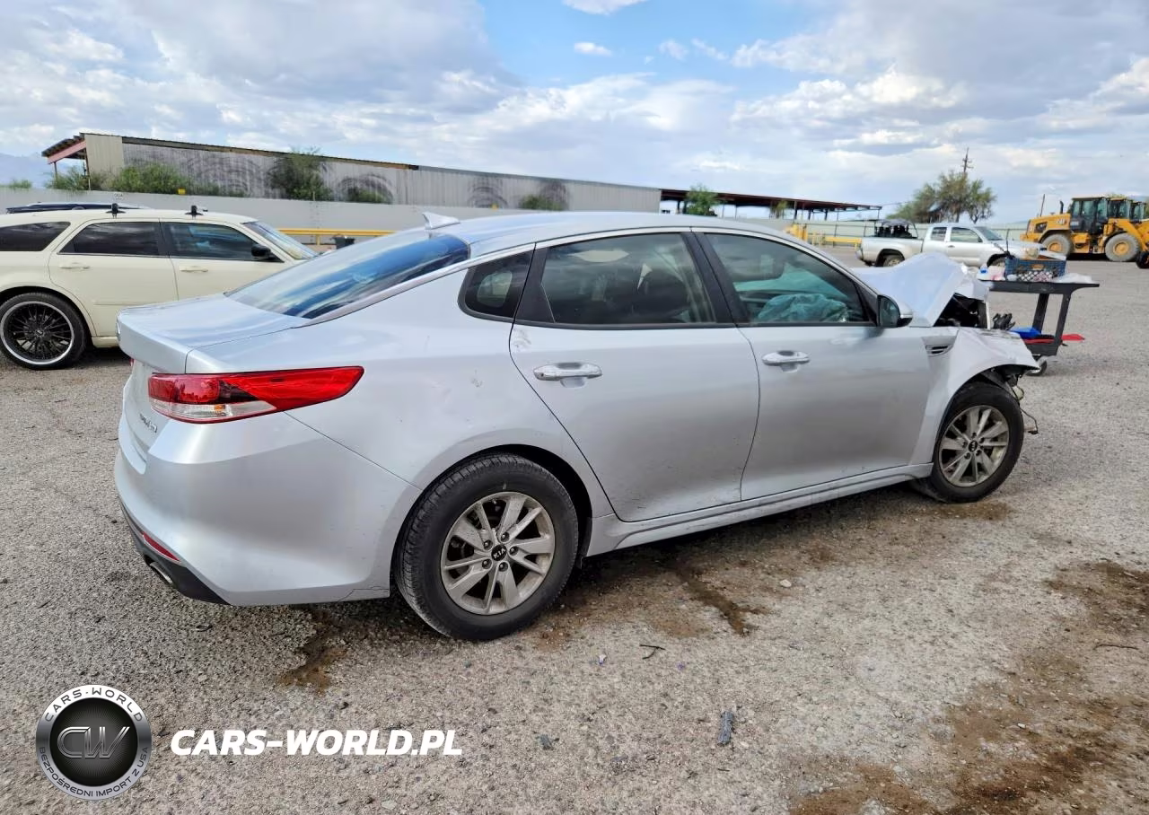 2018 KIA OPTIMA LX VIN:5XXGT4L31JG180298 - 3