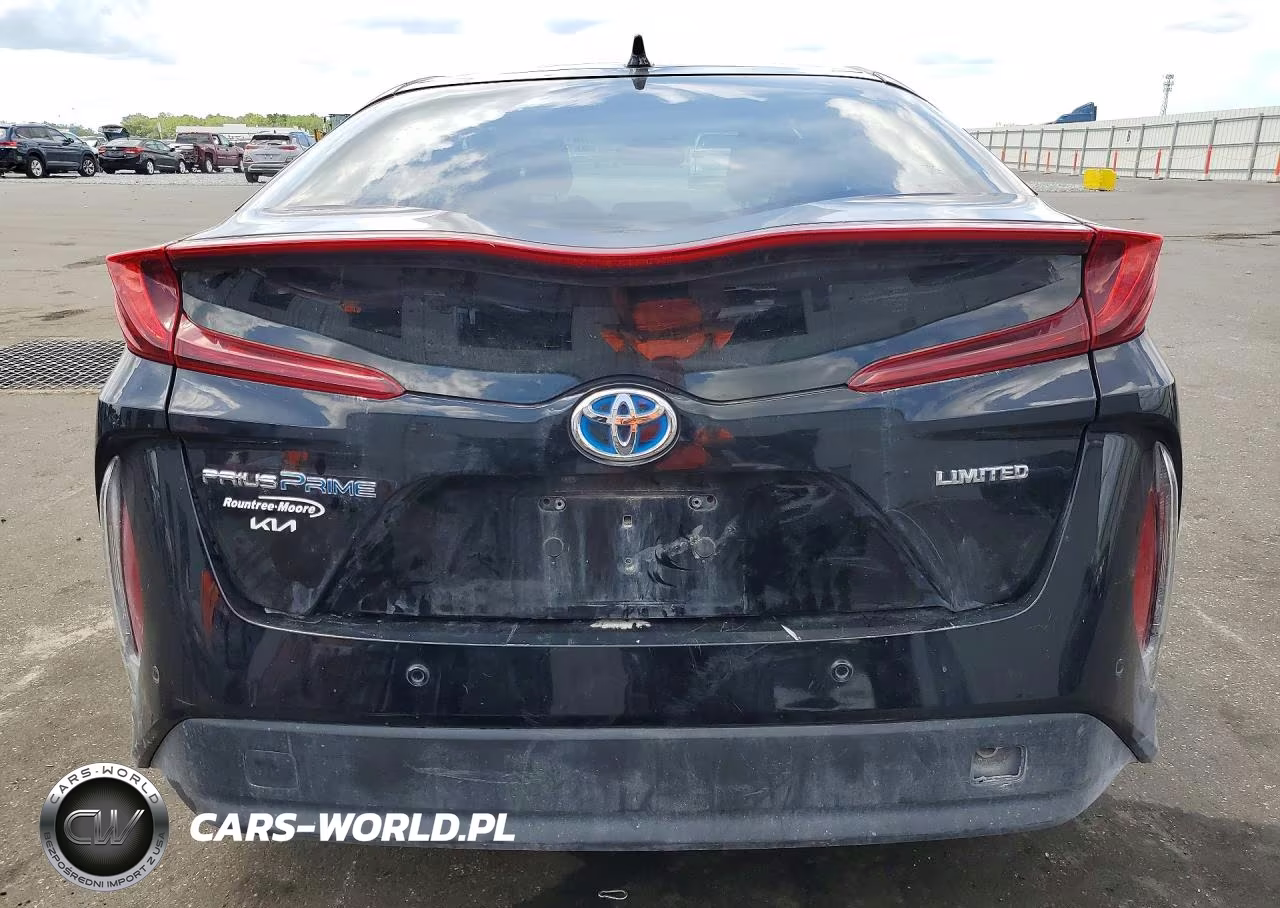 2021 Toyota Prius Prime Limited VIN:JTDKAMFP8M3174808 - 6