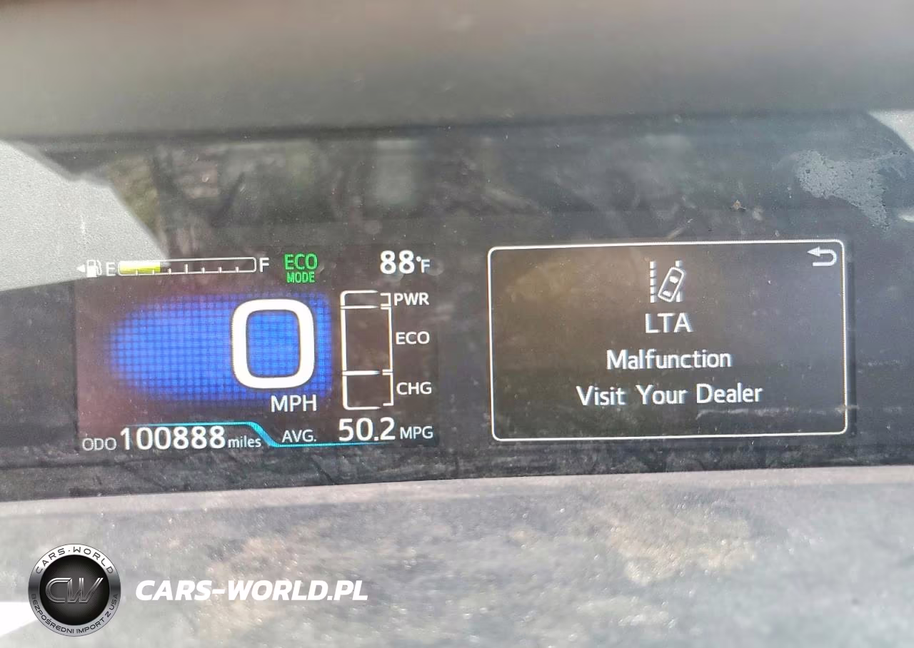 2021 Toyota Prius Prime Limited VIN:JTDKAMFP8M3174808 - 9