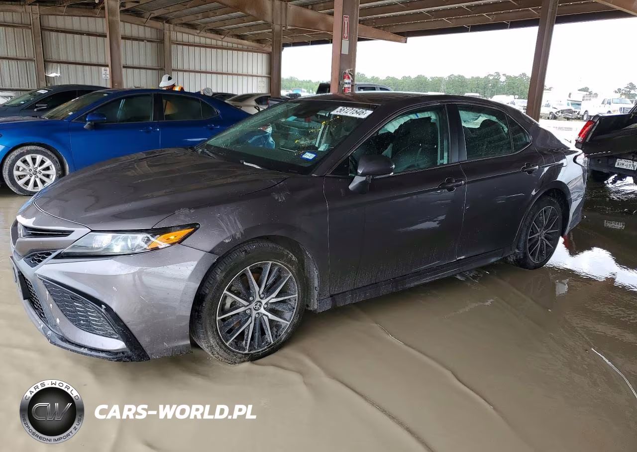 2022 Toyota Camry Se – zdjęcie 1 z 12