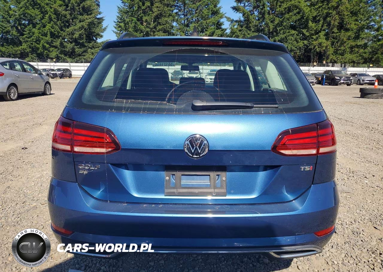 2018 Volkswagen Golf Sportwagen S VIN:3VWD17AU1JM761950 - 6