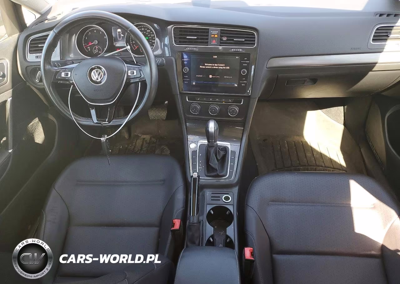 2018 Volkswagen Golf Sportwagen S VIN:3VWD17AU1JM761950 - 8