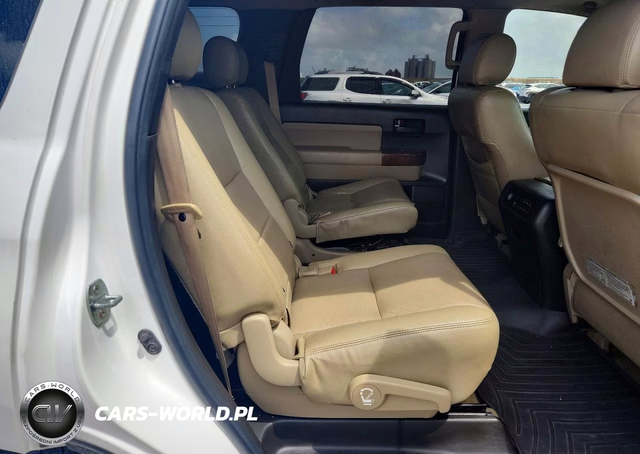 2011 Toyota Sequoia Sr5 VIN:5TDZM5G14BS003085 - 11