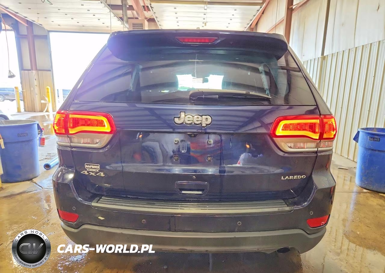 2016 Jeep Grand Cherokee Laredo VIN:1C4RJFAG7GC444942 - 6