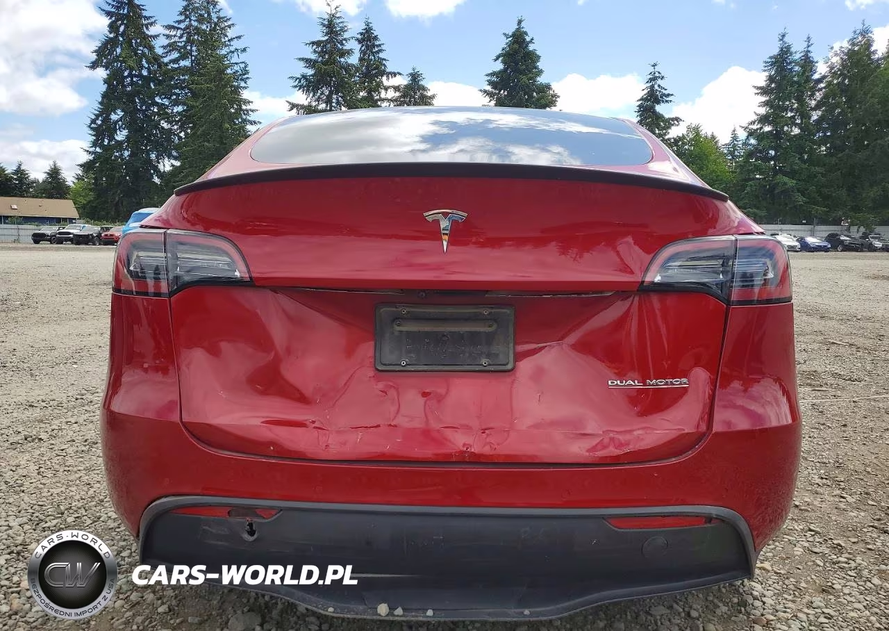 2022 Tesla Model Y VIN:7SAYGDEF8NF464247 - 6