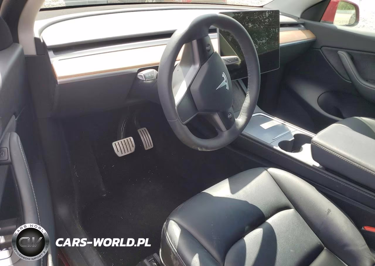 2022 Tesla Model Y VIN:7SAYGDEF8NF464247 - 8