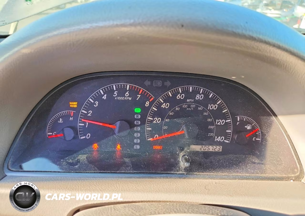 2005 Toyota Camry Le VIN:4T1BE32K15U967173 - 9