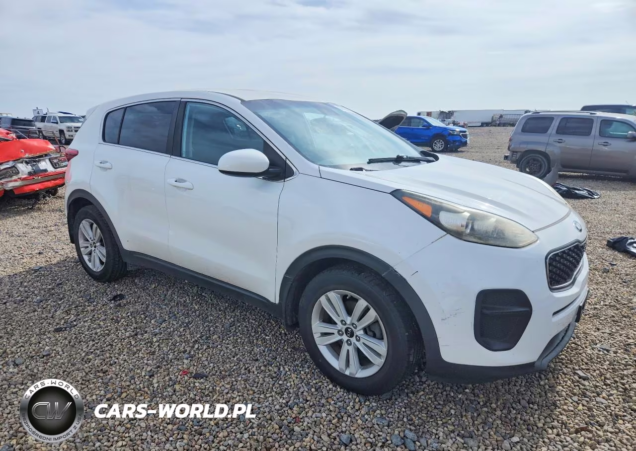 2017 Kia Sportage Lx VIN:KNDPM3ACXH7068953 - 4