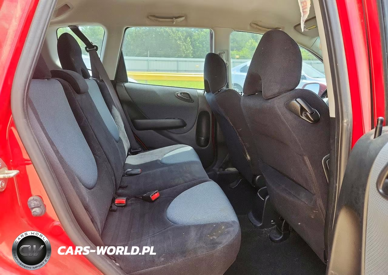 2008 Honda Fit Sport VIN:JHMGD38638S012803 - 10