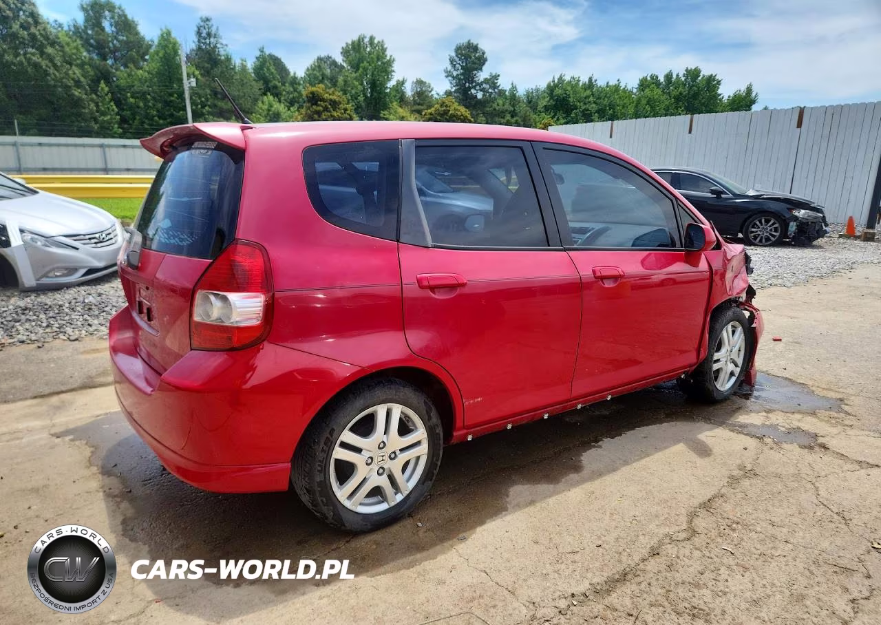 2008 Honda Fit Sport VIN:JHMGD38638S012803 - 3