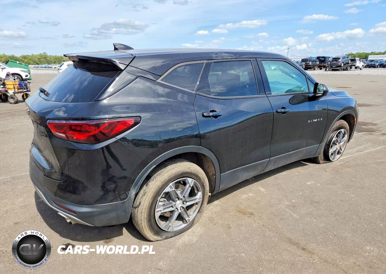 2023 Chevrolet Blazer 2Lt VIN:3GNKBCR44PS210170 - 3