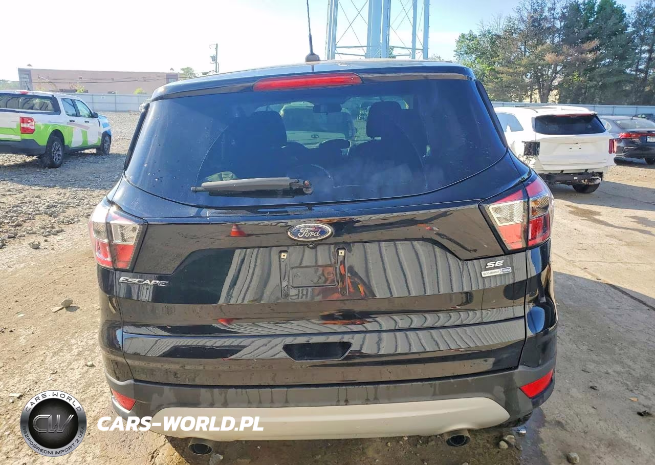 2017 Ford Escape Se VIN:1FMCU9GD9HUB82327 - 6