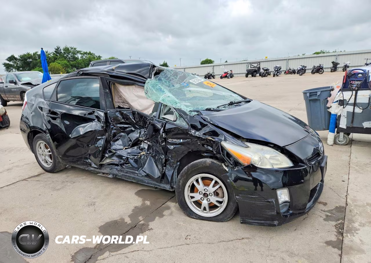 2010 Toyota Prius Iii VIN:JTDKN3DU1A0071993 - 4