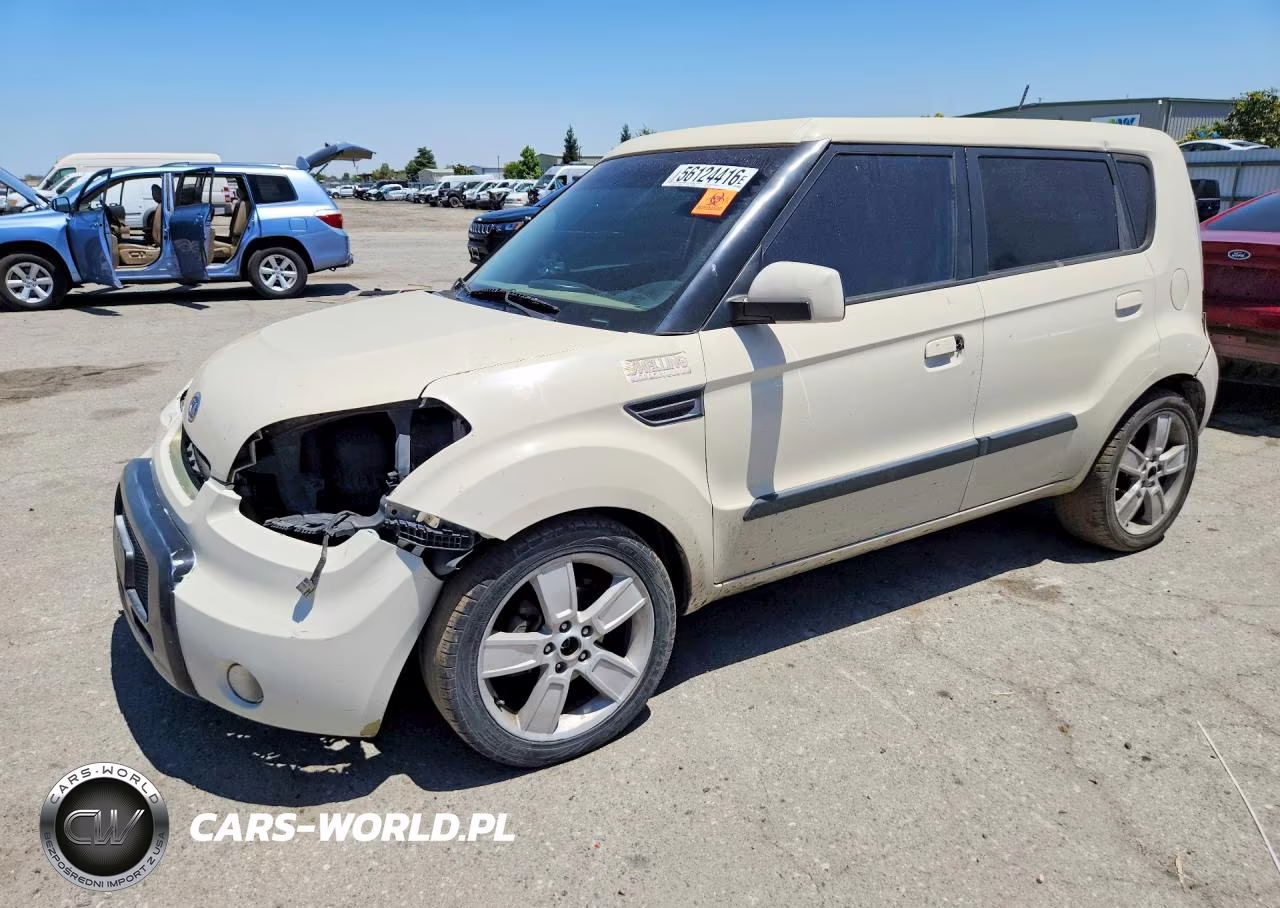 2010 Kia Soul +