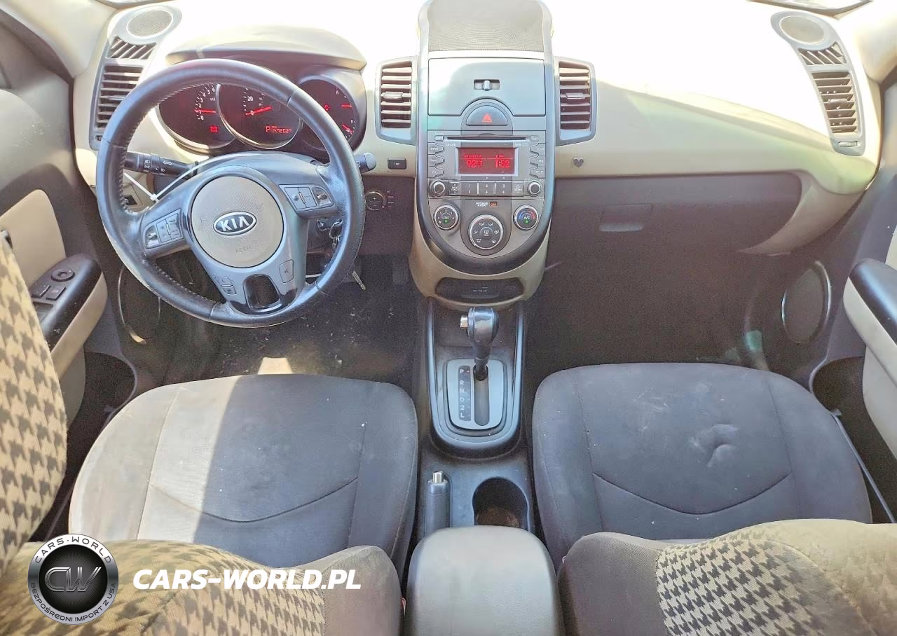2010 Kia Soul + VIN:KNDJT2A22A7151471 - 8