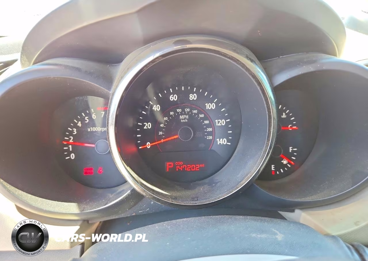 2010 Kia Soul + VIN:KNDJT2A22A7151471 - 9