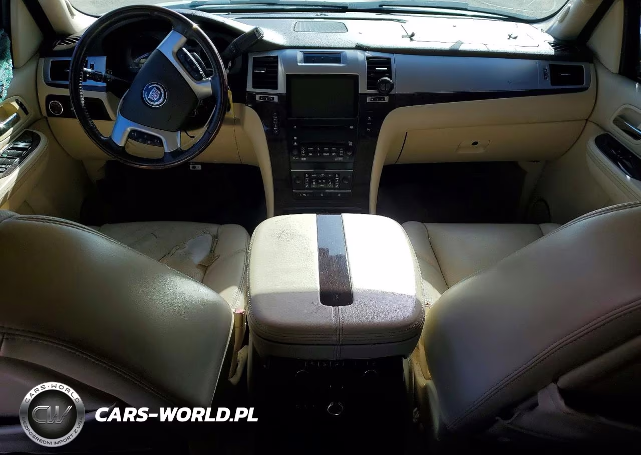 2007 Cadillac Escalade Luxury VIN:1GYFK63847R339045 - 8