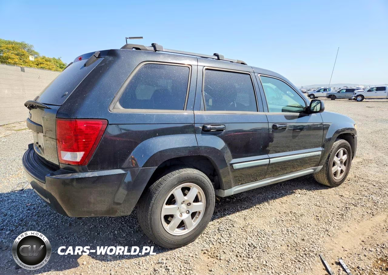 2009 Jeep Grand Cherokee Laredo VIN:1J8GS48K69C518916 - 3