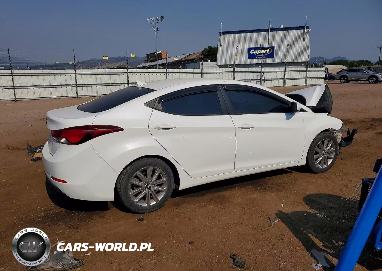 2014 Hyundai Elantra Se VIN:5NPDH4AE0EH479963 - 3