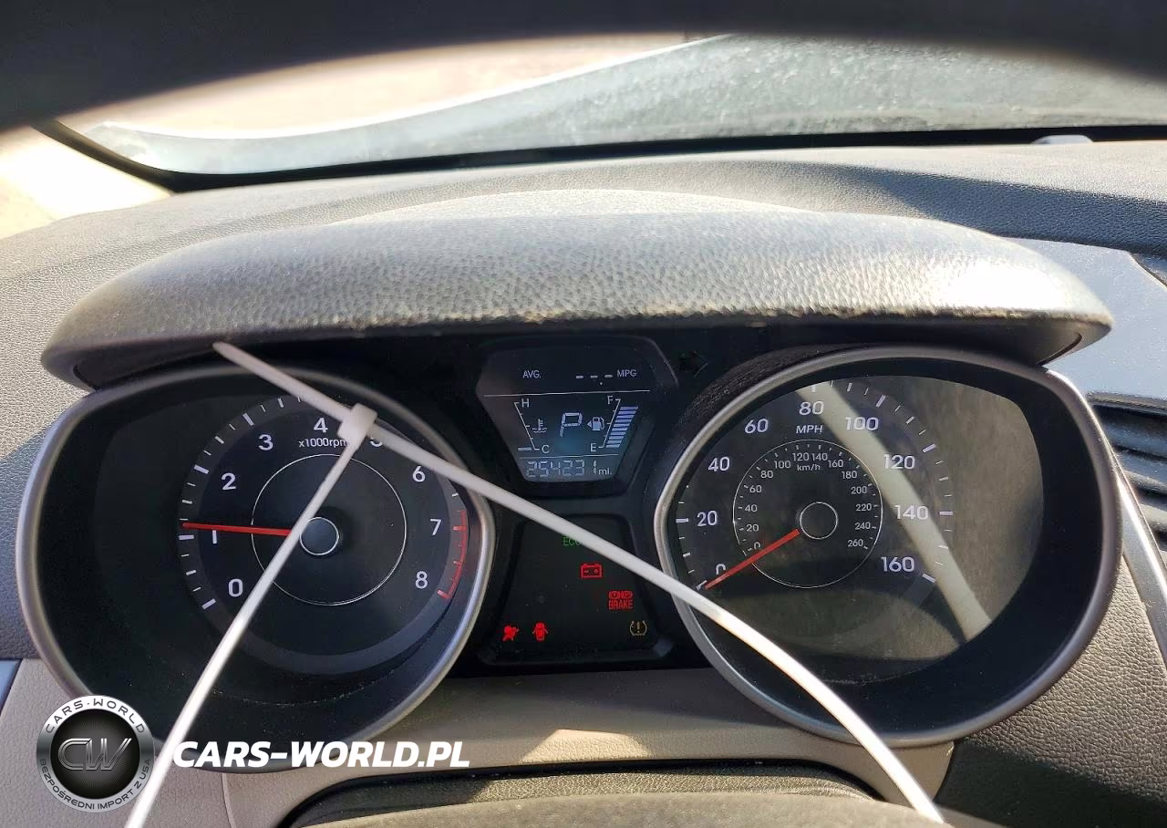 2014 Hyundai Elantra Se VIN:5NPDH4AE0EH479963 - 9