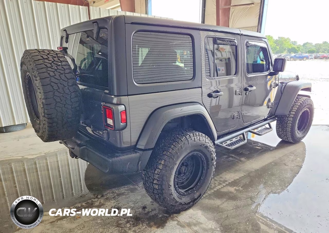 2022 Jeep Wrangler Unlimited Sport VIN:1C4HJXDM7NW240818 - 3