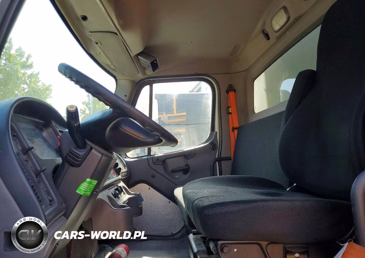 2018 Freightliner Business Class M2 Box Truck VIN:3ALACWFC1JDJU7327 - 7