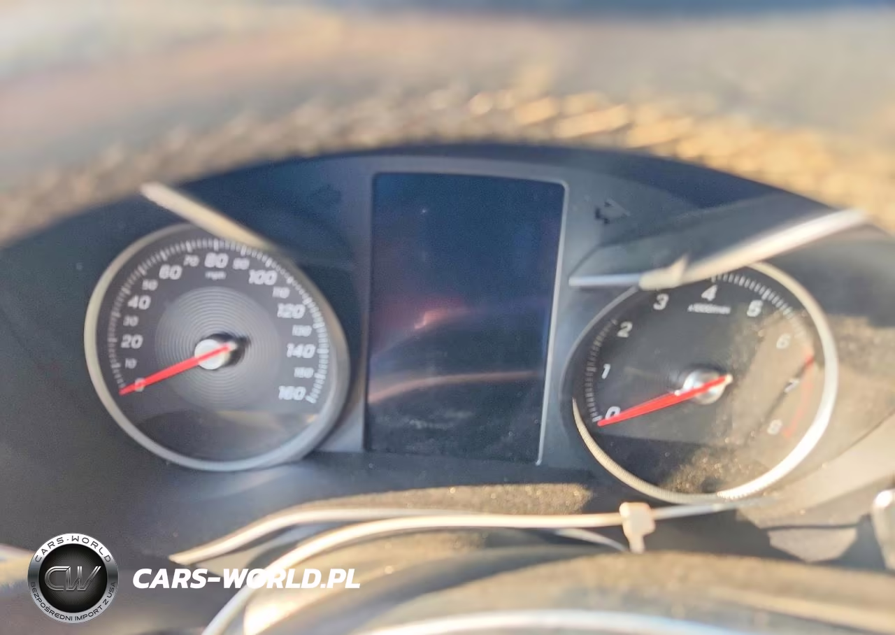2015 Mercedes-Benz C 300 VIN:55SWF4JB0FU052320 - 9