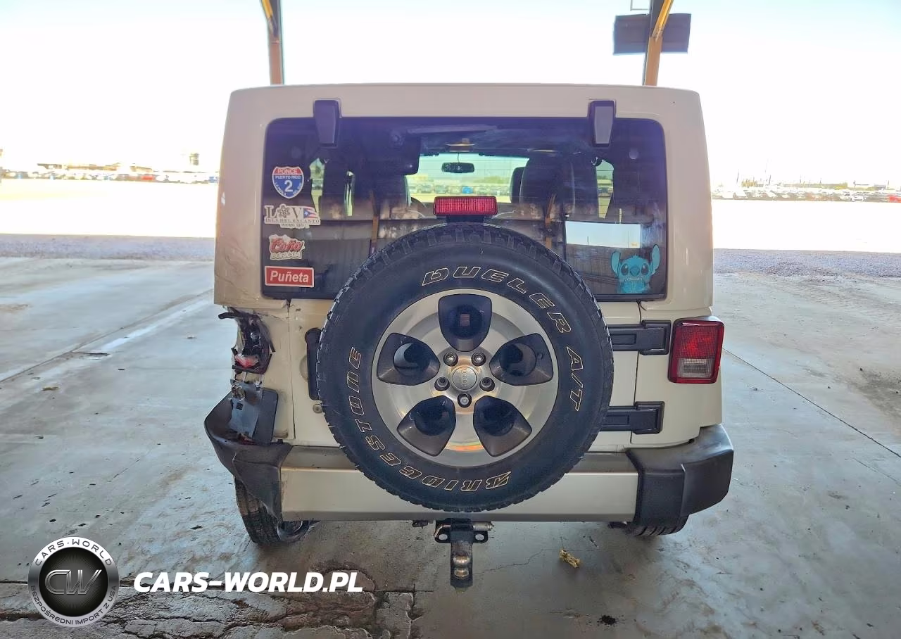 2018 Jeep Wrangler Unlimited Sahara VIN:1C4BJWEG5JL888162 - 6