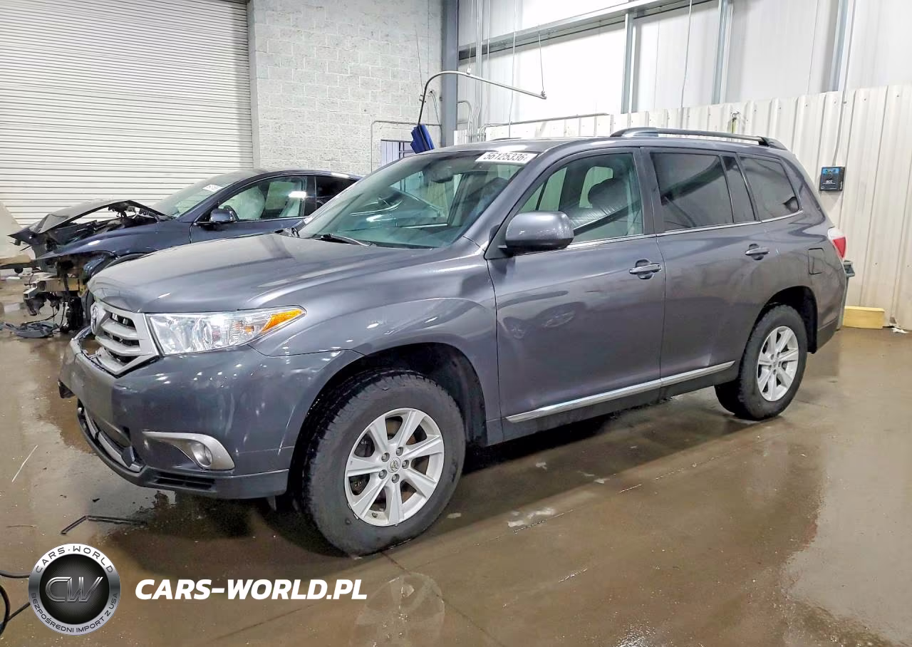 2013 Toyota Highlander Se