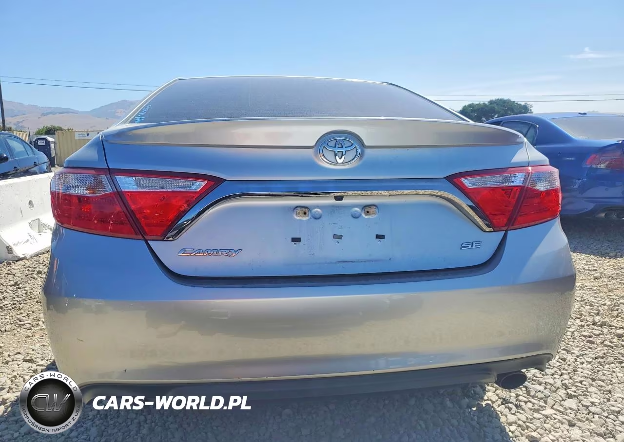 2016 Toyota Camry Se VIN:4T1BF1FK2GU233463 - 6