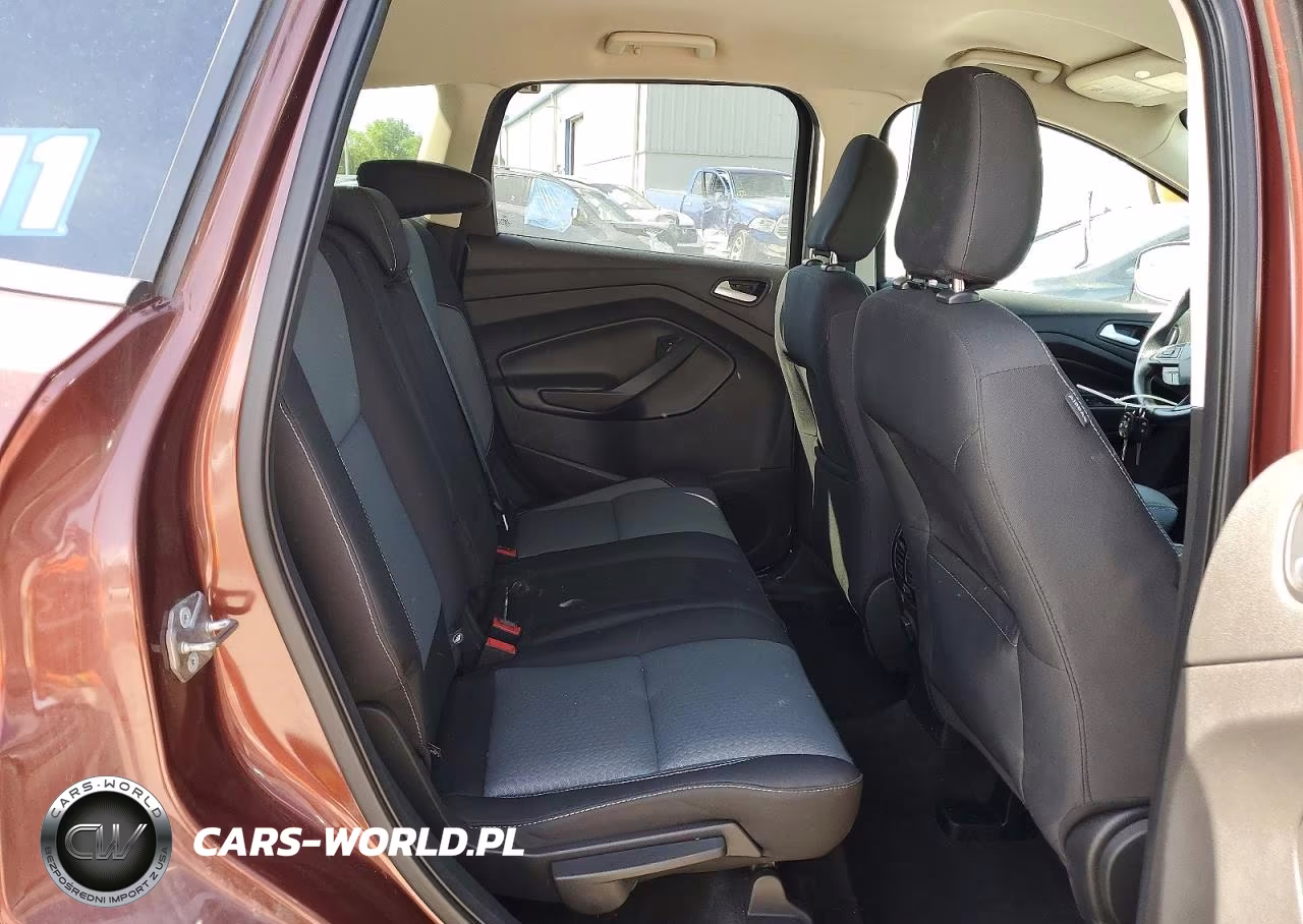 2018 Ford Escape Se VIN:1FMCU9GD1JUB33760 - 11