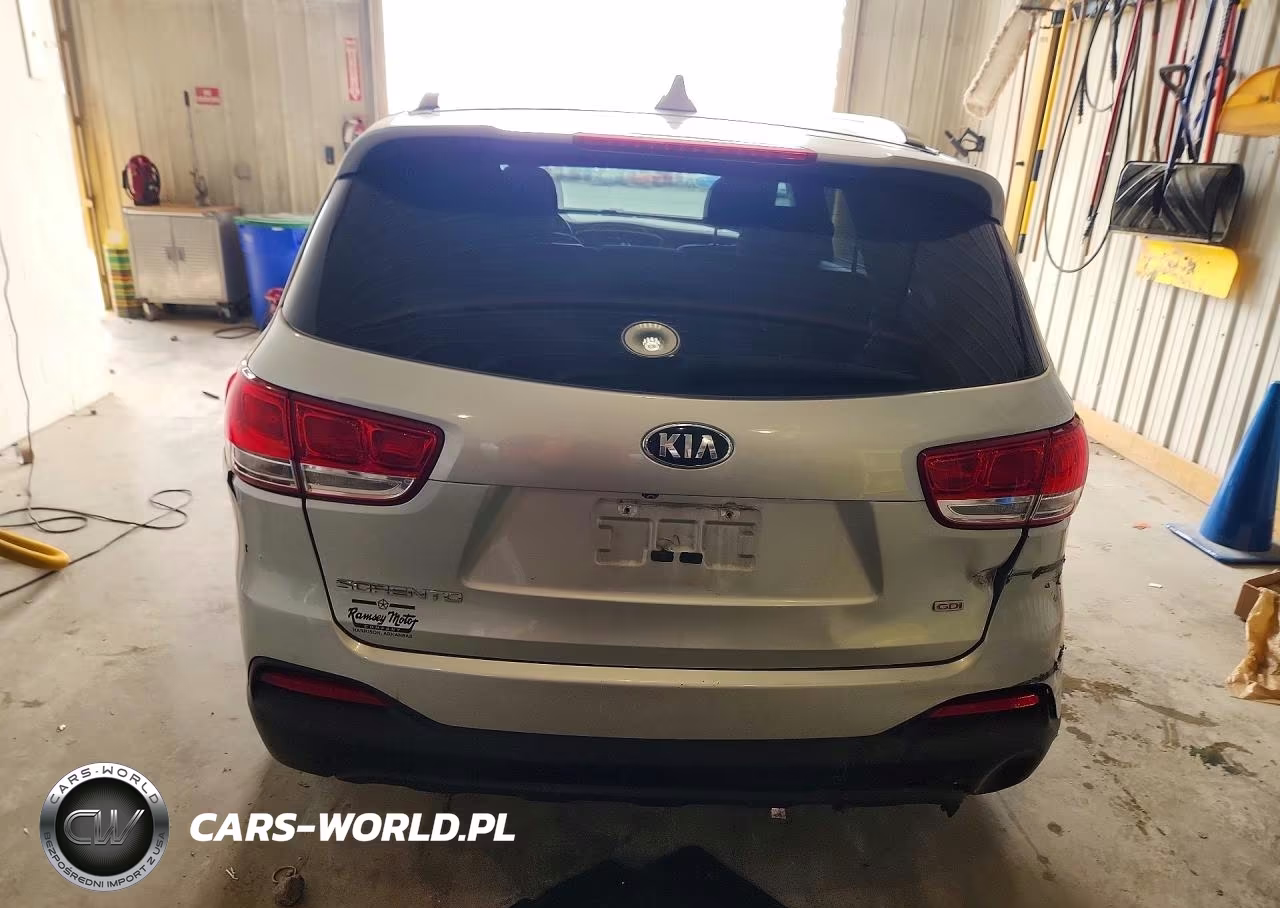 2018 Kia Sorento Lx VIN:5XYPG4A30JG377062 - 6