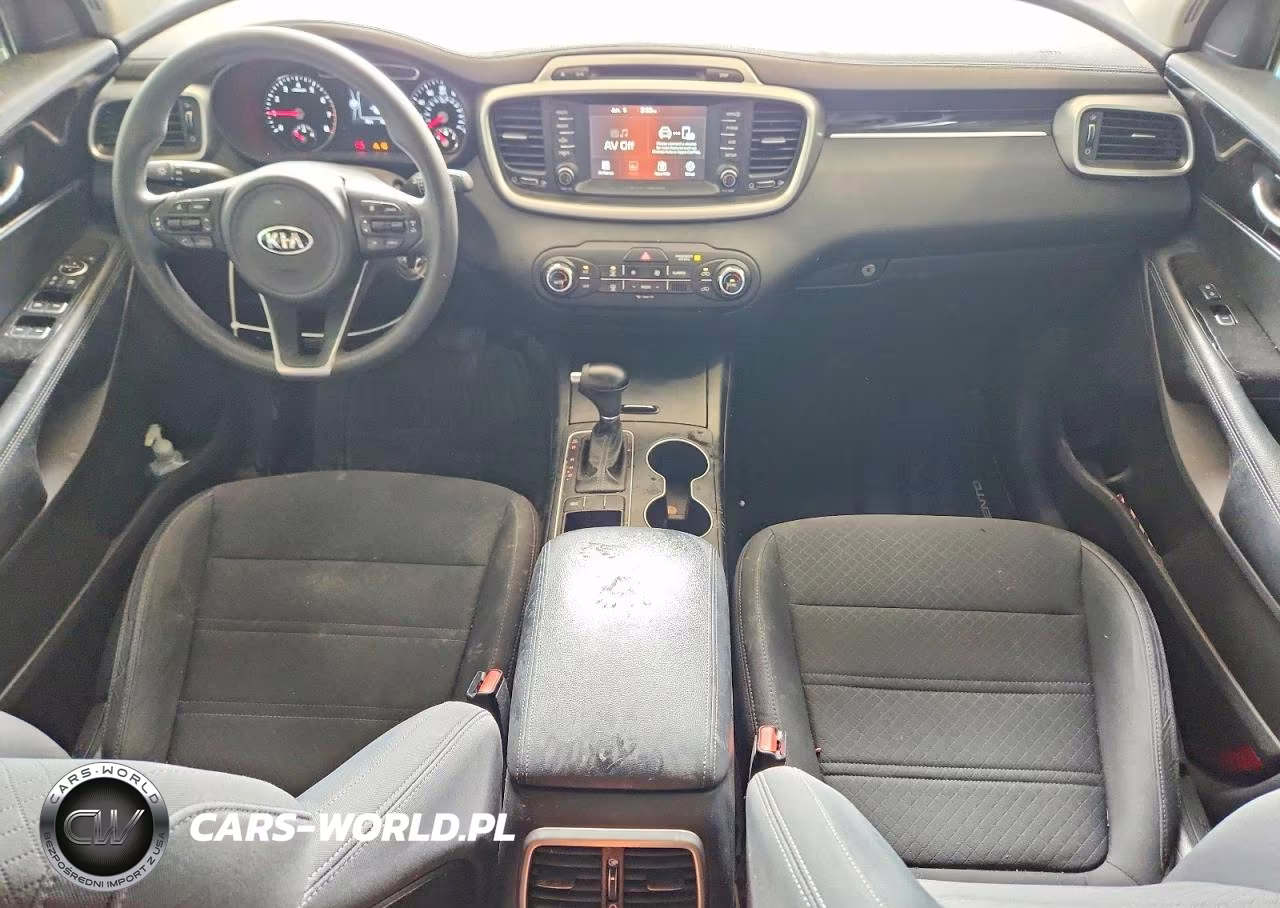 2018 Kia Sorento Lx VIN:5XYPG4A30JG377062 - 8